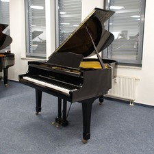 Yamaha C3 Grand Piano, Black