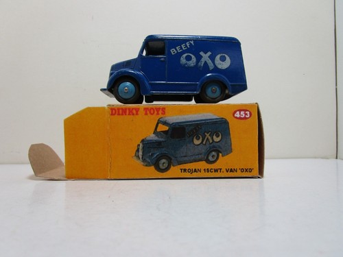 Dinky toys 453 trojan van - 453,