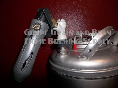 Co2 cornelius keg charger with - keg,