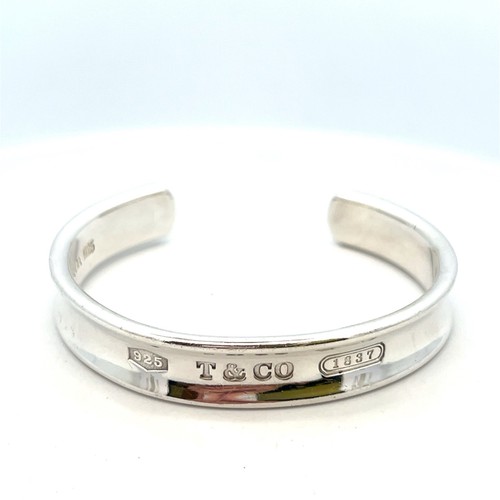 Tiffany 1837 wide cuff - &,
