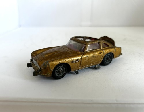 Corgi toys 261 james - james, bond