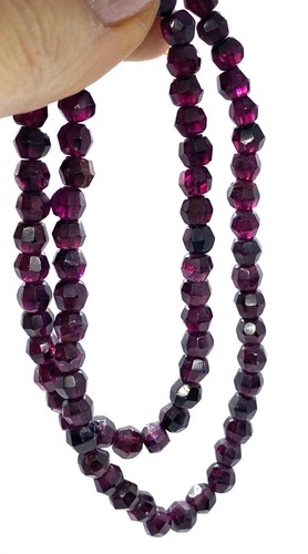 Gorgeous vintage faceted - gorgeous,