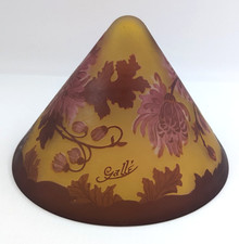 Cameo Glass Table Lamp Shade Signed Galle Tip with Flowers 10"