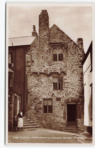 Vintage postcard tudor - postcard,