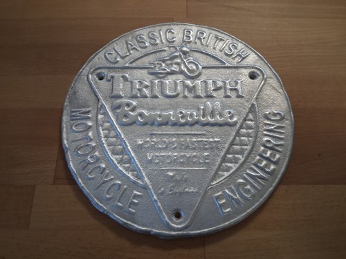Triumph motorcycle cast - triumph,