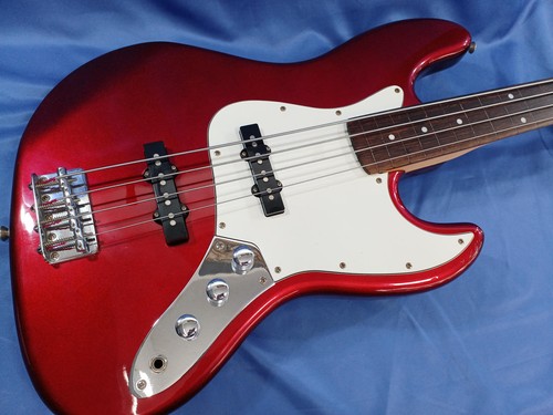 Fretless bass - fretless,