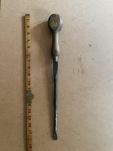 Vintage wooden handled - wooden, 18"