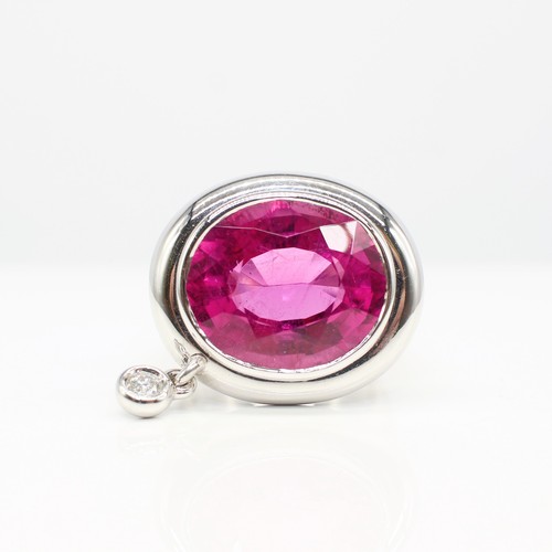 18ct pink tourmaline diamond - 18ct, &