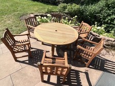 Round Table & 6 Chairs Barlow
