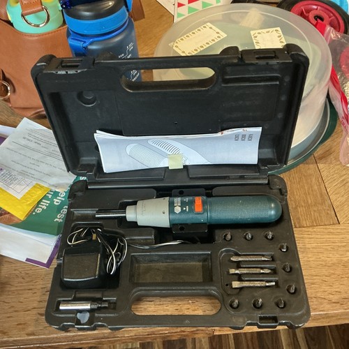 Vintage black and decker - black,