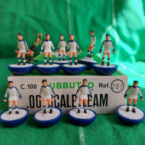 Mint subbuteo team hybrid 207 - subbuteo,