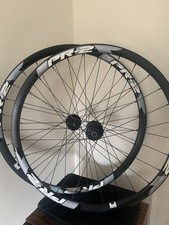 Giant PR-2 Disc 700c Wheel set