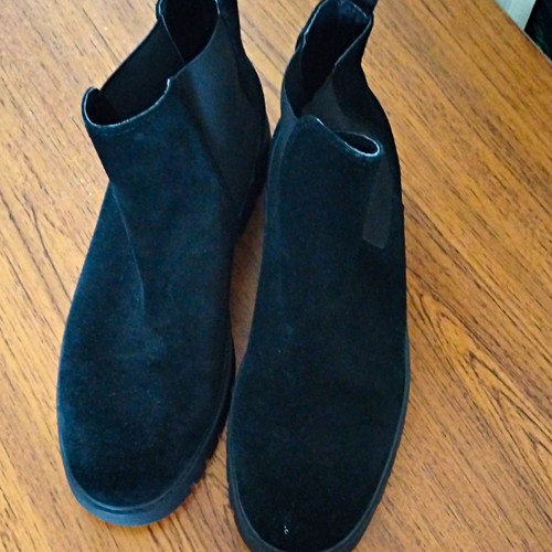 Zara black suede chelsea ankle - zara,