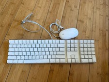 Apple Bundle Mac A1048 USB