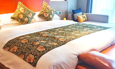 Bed Runner Green Pimpernel