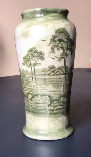 Small wood lustre vase - wood,