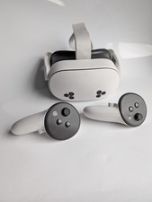 Meta Quest 3S VR Headset | 128GB Storage | With Controllers