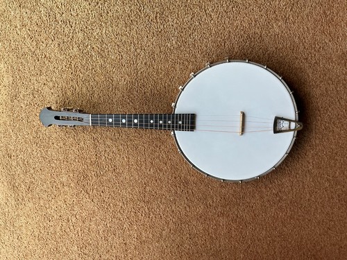 Musical instruments used banjo - instruments,