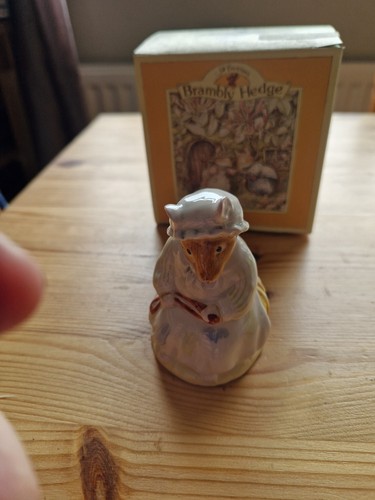 Royal doulton brambly hedge - doulton,