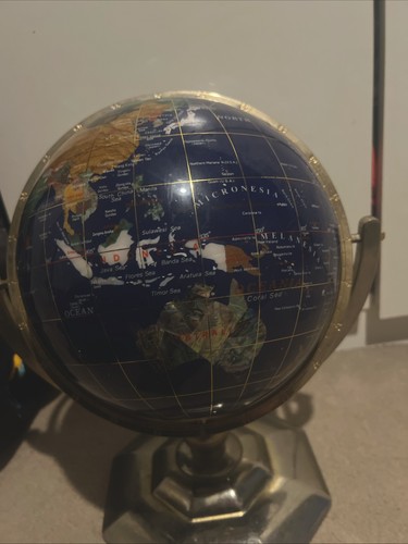 World globe gemstones - world,