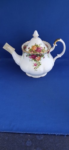 Large royal albert - large,