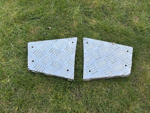 Rear corner chequer - chequer, for