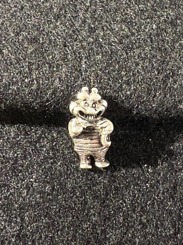 Very rare sterling silver - ,