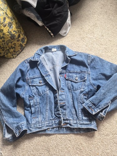 Levis denim jacket - denim, 29