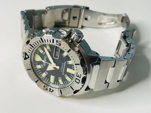 Working seiko black monster - working,