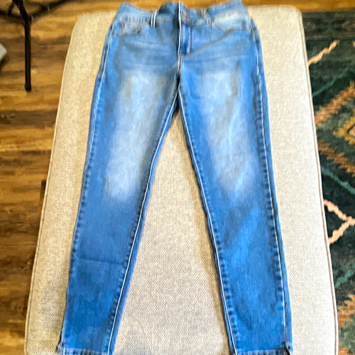 Curve appeal creator - curve,