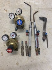 SAFFIRE WELDING EQUIPMENT 2 X GAUGES 2 X WELDING TORCHES 1 CUTTING HEAD FLASHREG