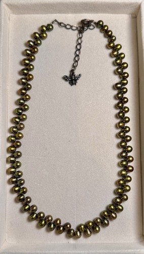 Olive green pearl necklace - olive,
