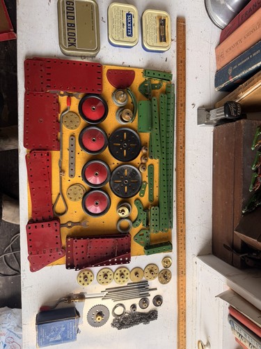 Vintage meccano set - vintage,