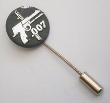 S750) James Bond 007 Film vintage advertising tie lapel pin badge