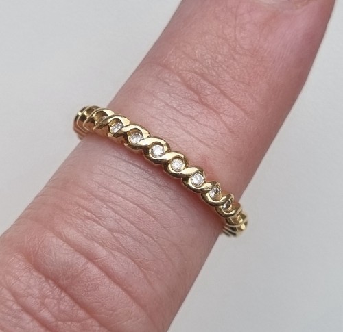18ct yellow gold hallmarked - 18ct,