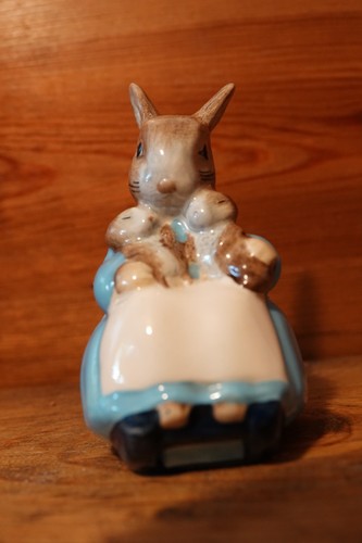 Beatrix potter figurines mrs - potter,