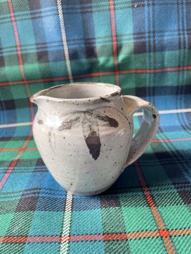 Small clay cream - cream, simple