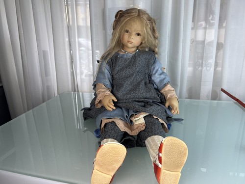 Annette himstedt doll girl - doll,