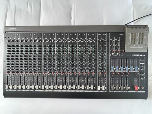 Yamaha analogue mixer - analogue,