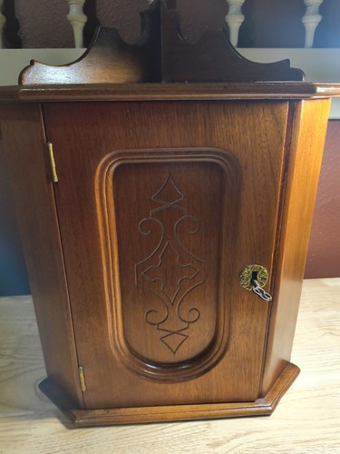Antique wood corner - wood,