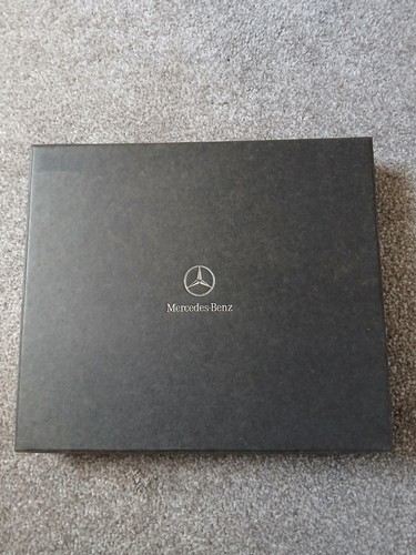 Offucual the mercedes - offucual,