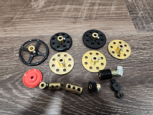 Meccano erector spare - meccano,