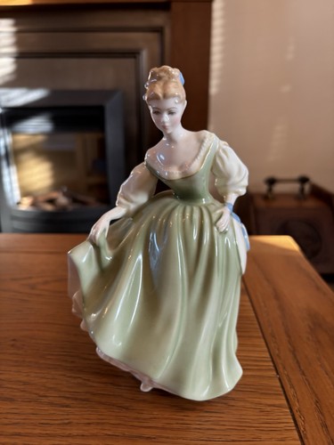 Royal doulton fair - royal, lady