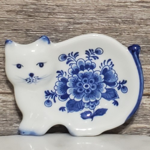 Delft handpainted cat - handpainted, bag