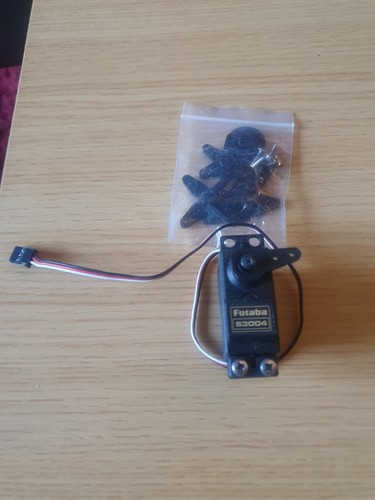 Futaba s3004 servo - s3004, good