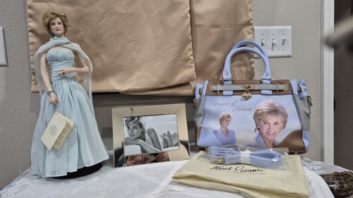 Princess diana memorabilia - princess,