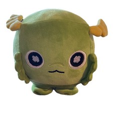 Titanic Lucki Plush Pet