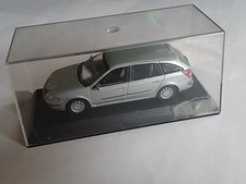 Universal Hobbies Renault