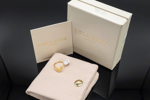 Lola rose curio - lola,