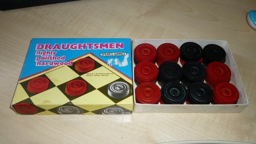 Draughtsmen highly polished - highly,